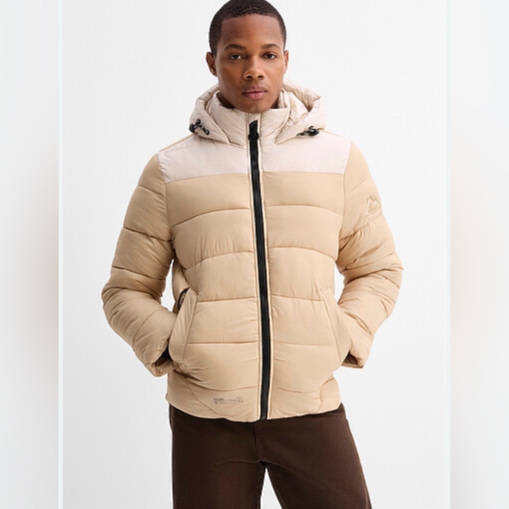 Point Zero Ultralight Puffer Jacket – Size M